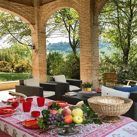 فيلة Luxurious In Tabiano Castello With Swimming Pool Tabiano Terme