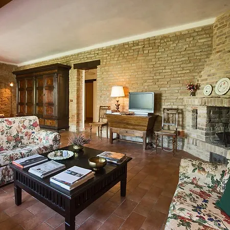 Luxurious In Tabiano Castello With Swimming Pool Tabiano Terme